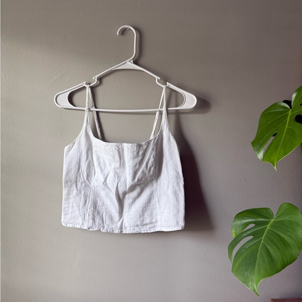 Abercrombie & Fitch White Crop Top